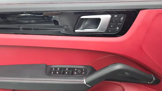 Porsche (PO536) 3.0 2022 28