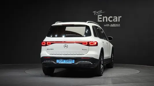 Mercedes-Benz EQB X243 EQB300 4MATIC AMG 2024 4
