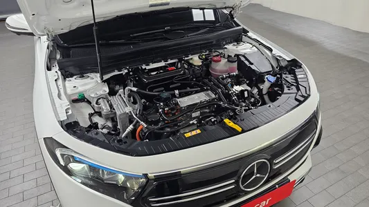 Mercedes-Benz EQB X243 EQB300 4MATIC AMG 2024 6