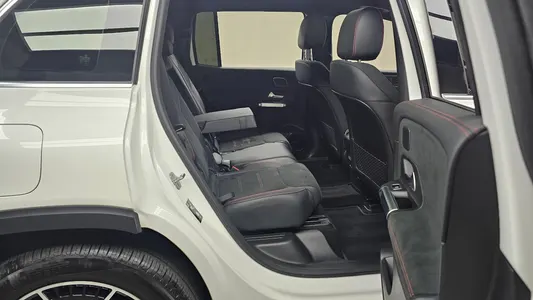 Mercedes-Benz EQB X243 EQB300 4MATIC AMG 2024 12