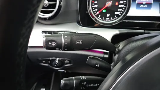 Mercedes-Benz E-Class W213 E200 2017 30