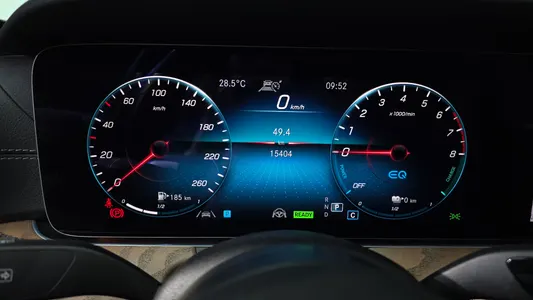 Mercedes-Benz E-Class W213 E300e 4MATIC 2021 8