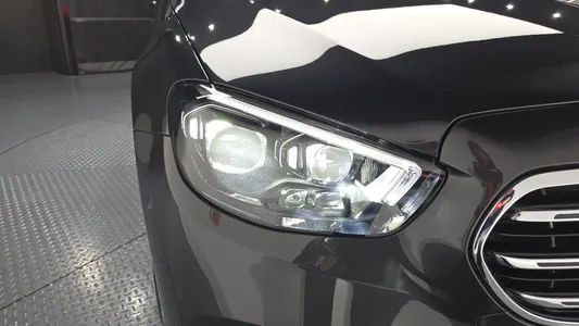 Mercedes-Benz E-Class W213 E300e 4MATIC 2021 22