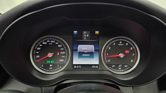 Mercedes-Benz C-Class W205 C200 2018 8