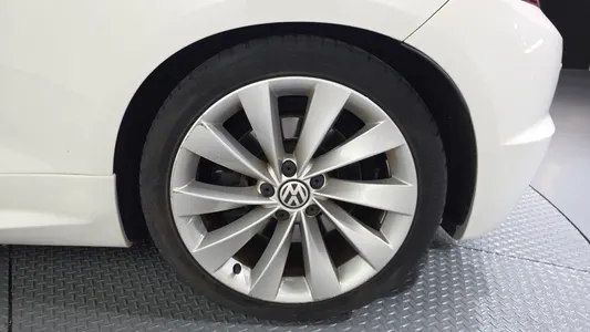 Volkswagen 시로코 2.0 TSI R 2013 22