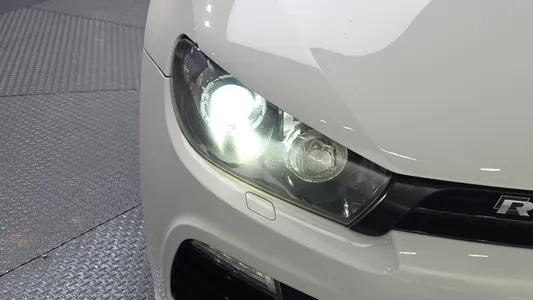 Volkswagen 시로코 2.0 TSI R 2013 23
