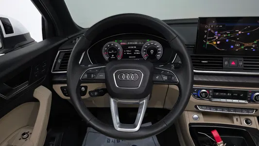 Audi Q5 (FY) 45 TFSI 2023 13