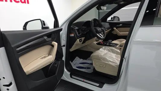 Audi Q5 (FY) 45 TFSI 2023 10