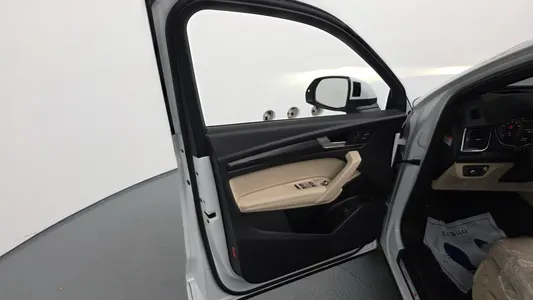 Audi Q5 (FY) 45 TFSI 2023 24