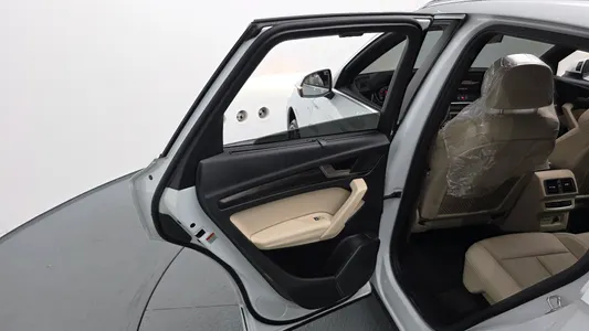 Audi Q5 (FY) 45 TFSI 2023 25