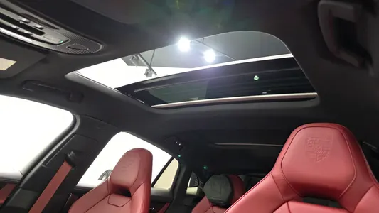 Porsche (976) 2.9 AWD 2024 19