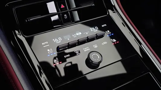 Porsche (976) 2.9 AWD 2024 33