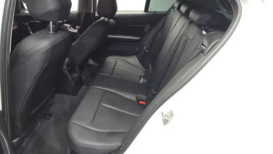 BMW 1 Series (F20) 118d 5 2015 11