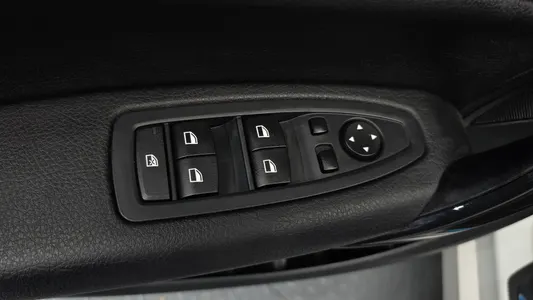 BMW 1 Series (F20) 118d 5 2015 20