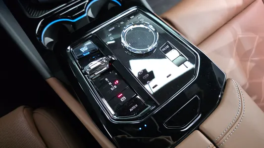 BMW i5 (G60) M60 xDrive 2023 9