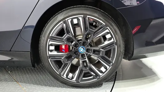 BMW i5 (G60) M60 xDrive 2023 21