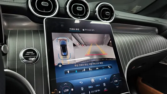 Mercedes-Benz GLC-Class X254 GLC300 4MATIC AMG Line 2024 14