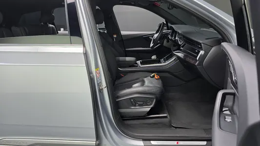 Audi Q7 (4M) 45 TDI 2021 26