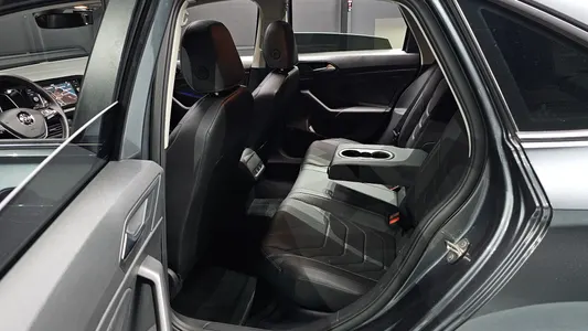 Volkswagen 7 1.4 TSI 2021 11