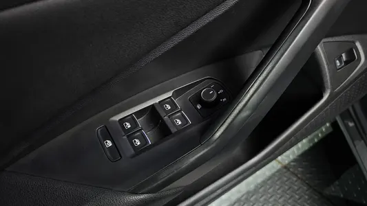 Volkswagen 7 1.4 TSI 2021 28