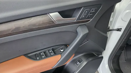 Audi Q5 (FY) 45 TFSI 2023 29