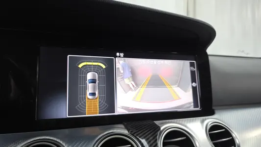 Mercedes-Benz E-Class W213 E250 2019 15