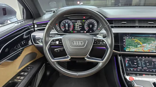 Audi A8 (D5) 55 TFSI LWB 2020 14