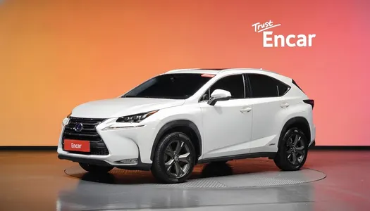Lexus NX300h 2014