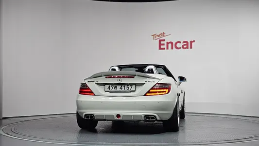 Mercedes-Benz SLK-Class 200 2012 4