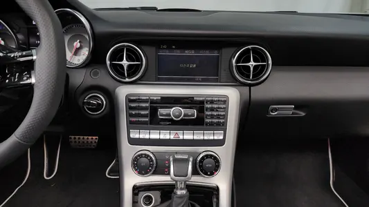 Mercedes-Benz SLK-Class 200 2012 14