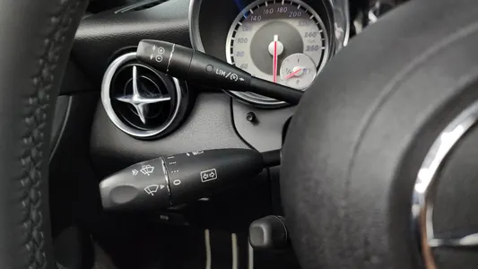Mercedes-Benz SLK-Class 200 2012 18