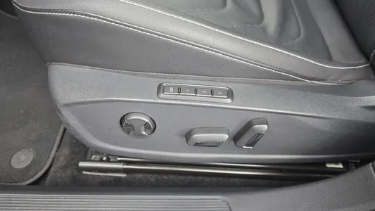 Volkswagen 7 1.5 TSI 2023 24