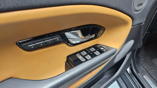 Land Rover 레인지로버 이보크 2.0 TD4 HSE 2018 28