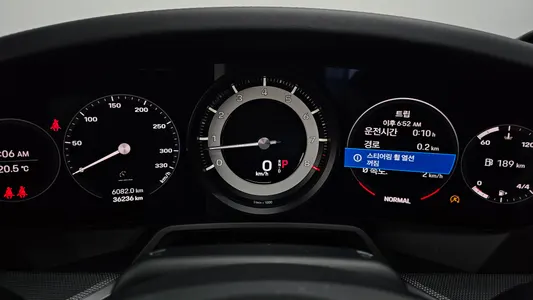 Porsche 911 (992) 4S 2022 8