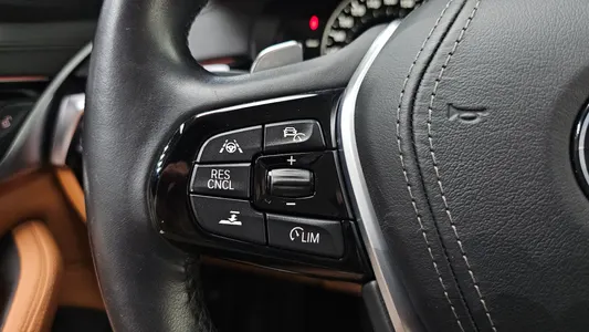 BMW 5 Series (G30) 520d 2018 29