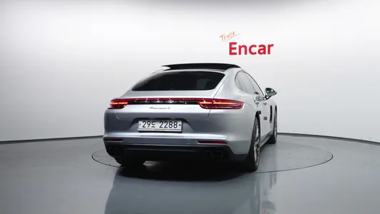 Porsche (971) 3.0 AWD 2018 4