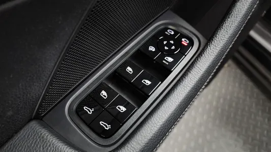 Porsche (971) 3.0 AWD 2018 30