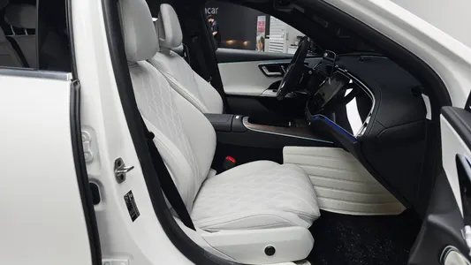 Mercedes-Benz E-Class W214 E450 4MATIC 2025 26