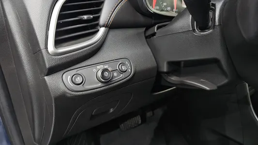 Chevrolet 트랙스 1.4 LT 2019 18