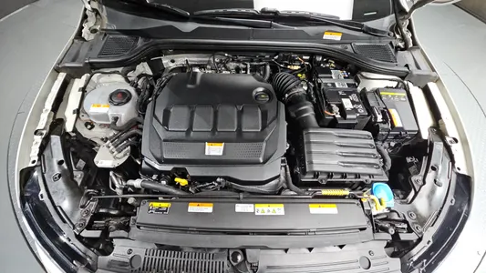 Volkswagen 8 2.0 TDI 2022 6