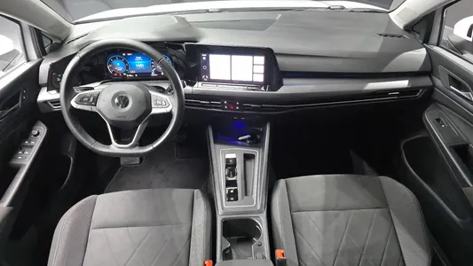 Volkswagen 8 2.0 TDI 2022 7