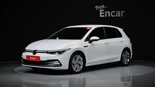 Volkswagen 8 2.0 TDI 2022