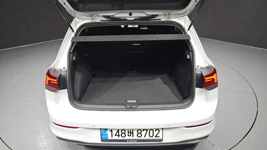 Volkswagen 8 2.0 TDI 2022 20