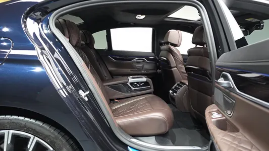 BMW 7 Series (G11) 730d xDrive M 2021 10