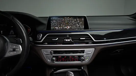 BMW 7 Series (G11) 730d xDrive M 2021 12