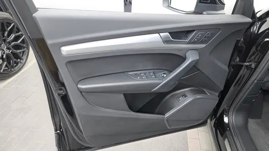 Audi Q5 (FY) 45 TFSI 2021 24