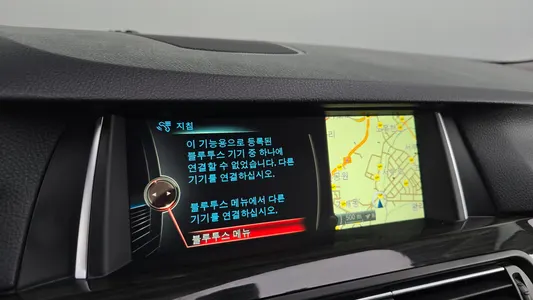 BMW 5 Series (F10) 520d 2015 12