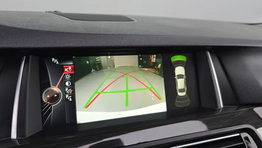 BMW 5 Series (F10) 520d 2015 15