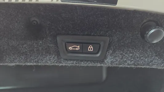 BMW 5 Series (F10) 520d 2015 19