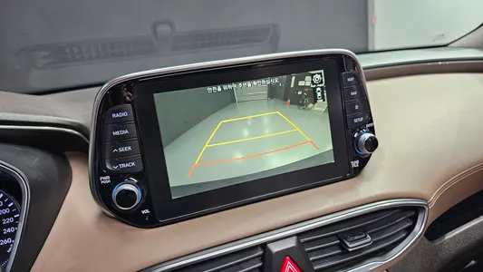 Hyundai TM 2.0 2WD 2018 15